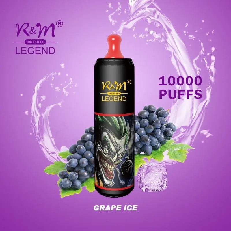 Eine lilafarbene Werbung für den R&M Legend Vape mit 10.000 Zügen, mit einem Trauben-Eis-Geschmack, einer Charakter-Illustration auf dem Gerät und Bildern von Trauben und Eiswürfeln.