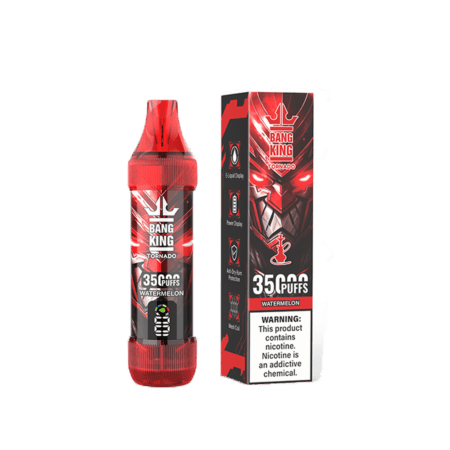 Appareil à vapotage rouge et noir étiqueté « Bang King Tornado » avec « 35 000 bouffées » et saveur « Pastèque », à côté de sa boîte assortie présentant un design rouge futuriste et un avertissement de nicotine.