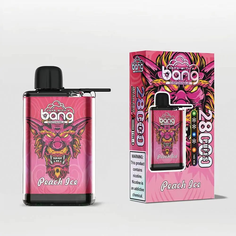 Une vape jetable rose étiquetée « Bang Peach Ice » présentant un visage d'animal stylisé et féroce avec des dents acérées sur l'emballage.