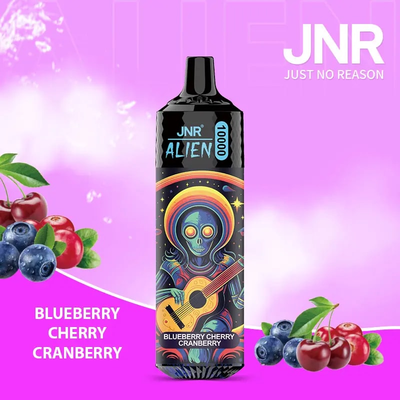 En färgglad vape-enhet med varumärket "JNR Alien 10000", med en utomjording som spelar gitarr, omgiven av bilder av blåbär, körsbär och tranbär på en rosa bakgrund.