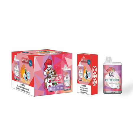 Verpackungsdesign für "UZY QUTE" Cola Ice Einwegdampfer, mit einer roten Schachtel mit Weihnachtsmann-Illustration, Produktbildern, 800 Puffs und Nikotinwarnungen.