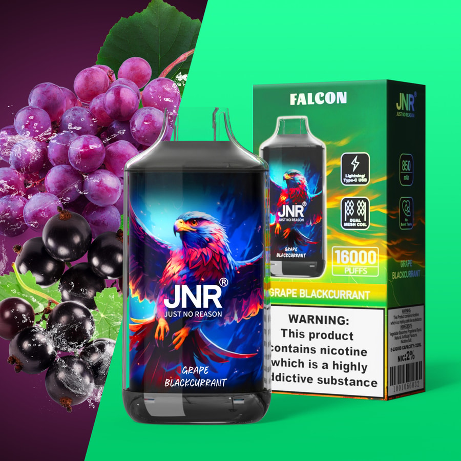 Producto de vapeo de uva y grosella negra con 16.000 caladas, que presenta una colorida ilustración de un águila en el envase y la botella, junto con imágenes de uvas y grosellas negras.