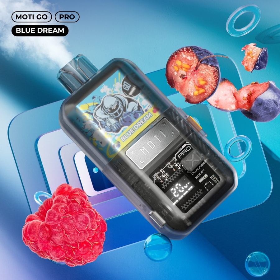 Un dispositivo da svapo con l'etichetta "MOTI GO PRO Blue Dream" con un design futuristico, circondato da frutti fluttuanti ed elementi astratti blu.